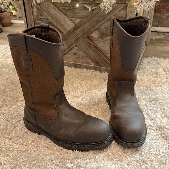 Carhartt brown men’s leather boots stock no. 3910 steel toe pull on work boots - Picture 1 of 9